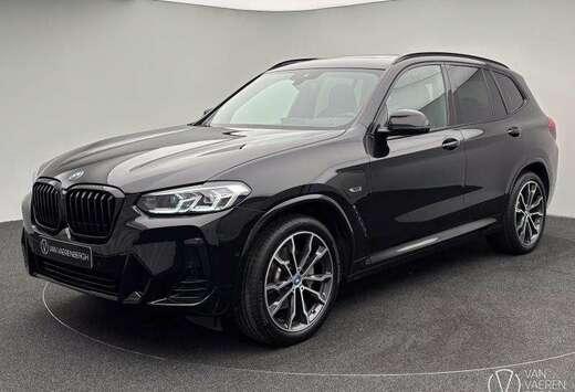 BMW xDrive30e/ PANO/ M SPORT/ HUD/ SHADOWLINE