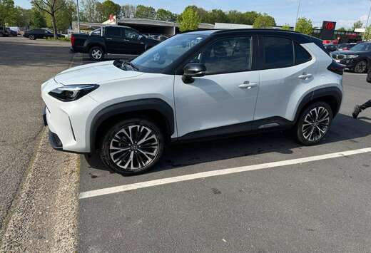 Toyota Yaris Cross Hybrid 1.5i VVT-i GR Sport Bi-Tone ...