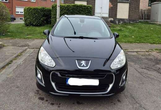 Peugeot 308 1.6 HDi Black