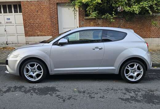 Alfa Romeo 1.4i Super