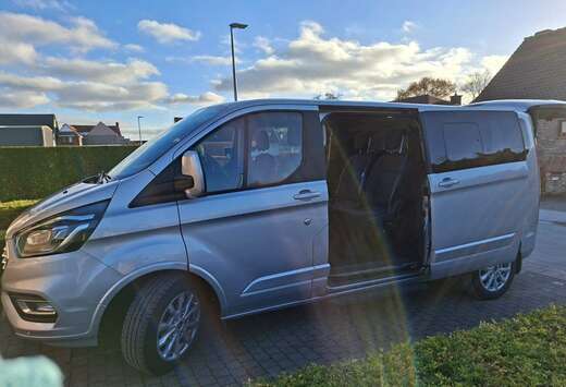 Ford Tourneo Custom 320 L2H1 VA MH Titanium