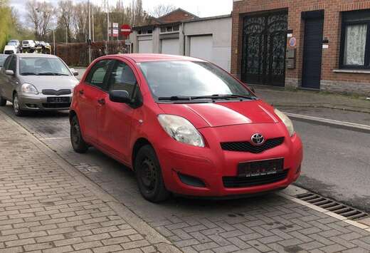 Toyota 1.0i VVT-i Luna