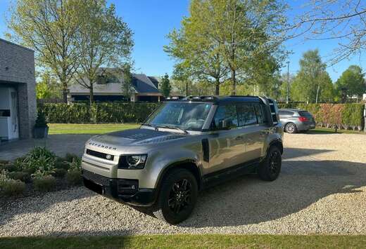Land Rover Defender 110 3.0 D MHEV D300 X-Dynamic S