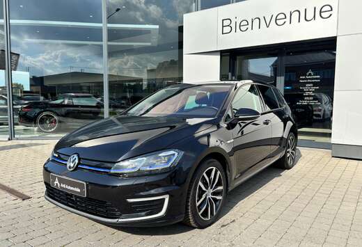 Volkswagen 35.8kWh *CARPLAY*SIEGE CHAUFF*1ER PROP*GAR ...