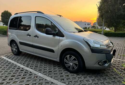 Citroen 1.6 HDi 5 places / Tel 0485580997