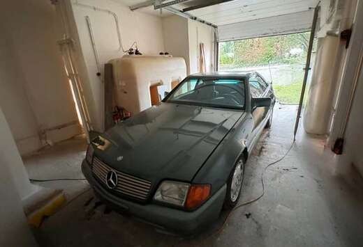 Mercedes-Benz SL 320