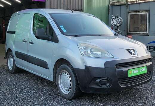 Peugeot 1.6 HDi L2H1  UTILITAIRE Pack CD Airco 121 FA ...