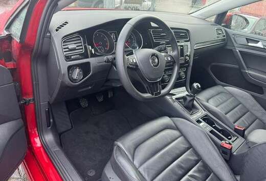 Volkswagen VOLKSWAGEN GOLF HIGHLINE BMW LEDER BII XEN ...