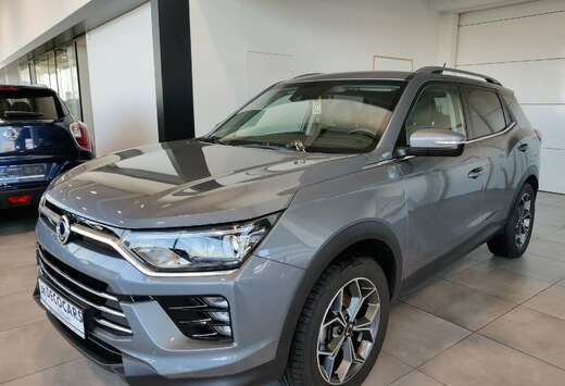 SsangYong 1/2 Leder / Camera / Navigatie / DAB radio