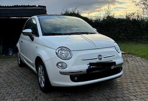 Fiat hatchback 500C. open dak