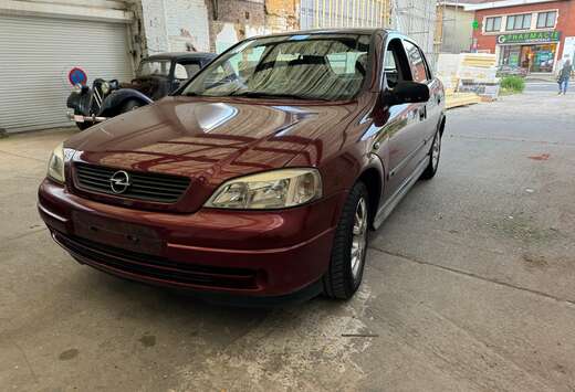 Opel 1.6i Automatic roule impecable