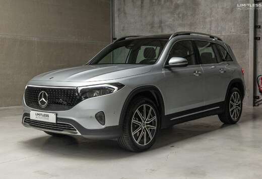 Mercedes-Benz +  Luxury Line / LED / PANO / WIDE / FU ...