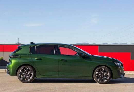 Peugeot 308 1.2 Pure Tech Allure  131pk