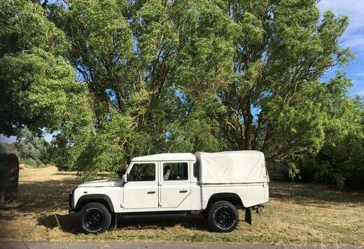 Land Rover Defender 130