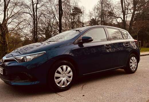 Toyota Auris 1.33i VVT-i Active