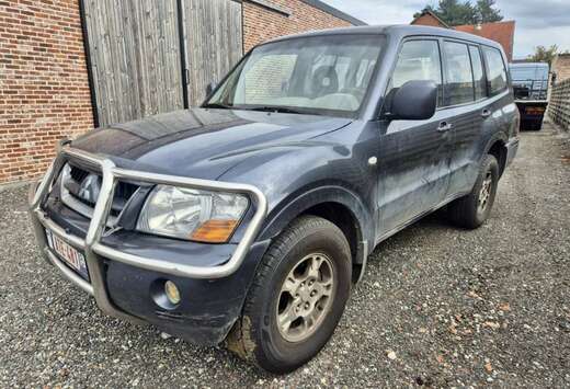 Mitsubishi Mitsubishi Pajero 3.2 diesel / 4x4