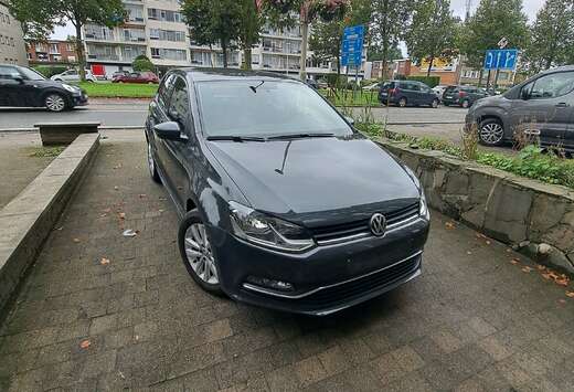 Volkswagen Polo 1.2 TSI (Blue Motion Technology) SOUN ...