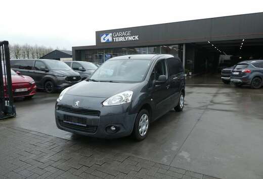 Peugeot 1.6 HDi 90pk Automaat 3pl Trekhaak (06538)