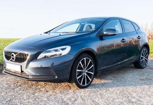Volvo V40 2.0 D2 Black Edition Geartronic - Navi - Ca ...