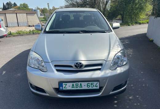 Toyota 1.4 Turbo D4D silver