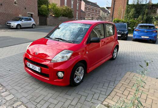 Daihatsu Sirion 1.3i 16v Top S