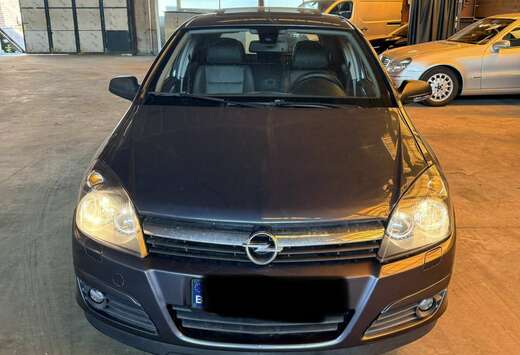 Opel 1.8i XE 16v Sport