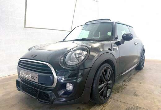 MINI Mini 1.5 Cooper / JCW / Toit ouvrant / Navi / Cu ...