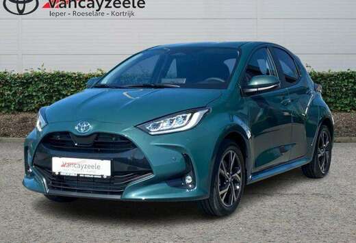 Toyota Iconic+Hi-techpack+cam+nav+sen