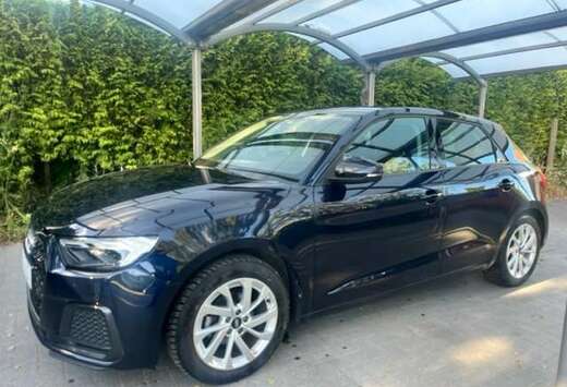Audi A1 25 TFSI Sportback advanced ,Lane assist,cruis
