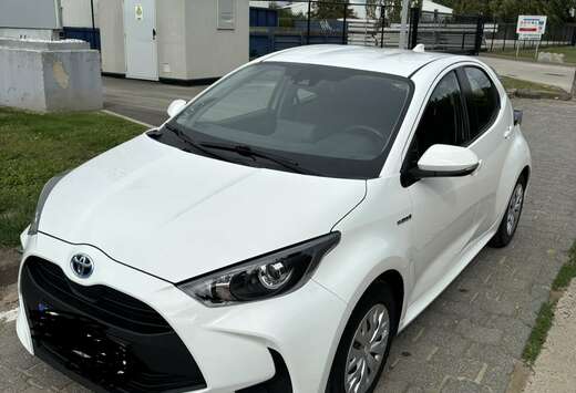 Toyota Hybrid 1.5i AUTOMAAT