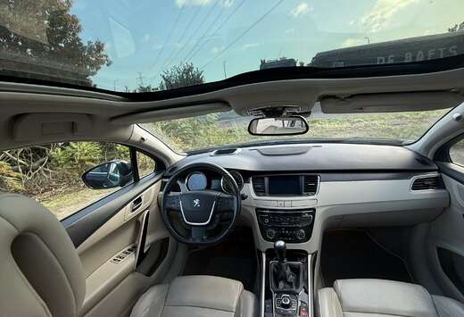 Peugeot Full Option 156 PK 1.6 benzine