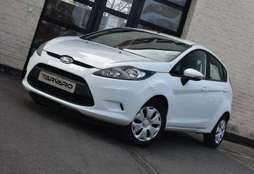 Ford 1.25i Titanium / Airco / Garantie