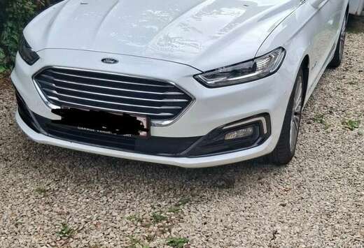 Ford Clipper 2.0 HEV Titanium