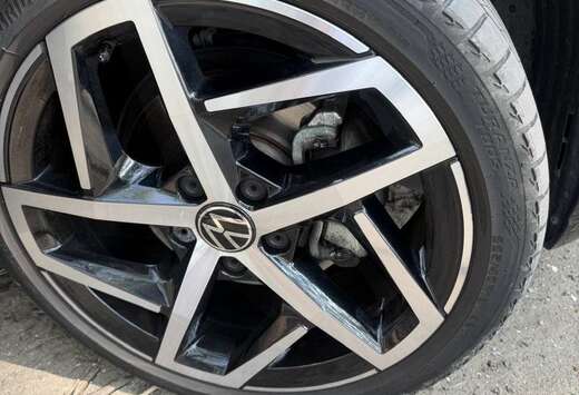 Volkswagen 1.5 eTSI OPF DSG Style