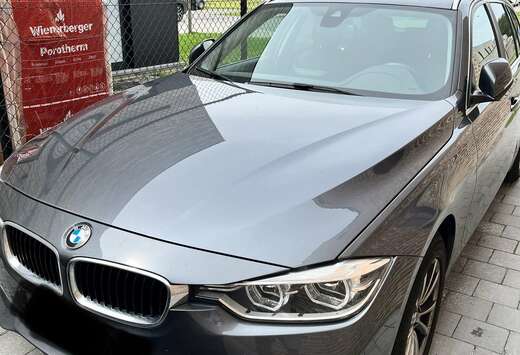 BMW 318i Touring