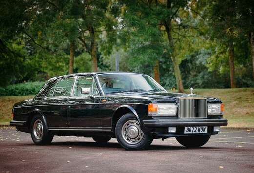 Rolls-Royce SILVER SPIRIT