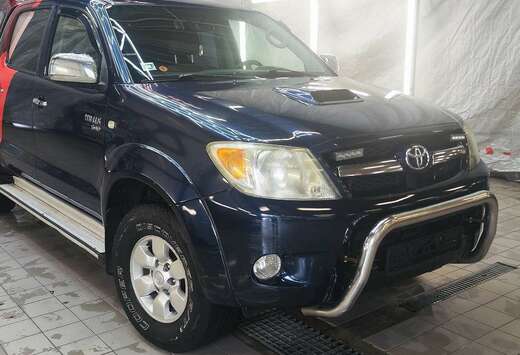 Toyota 4x4 Double Cab.to sell only Africa