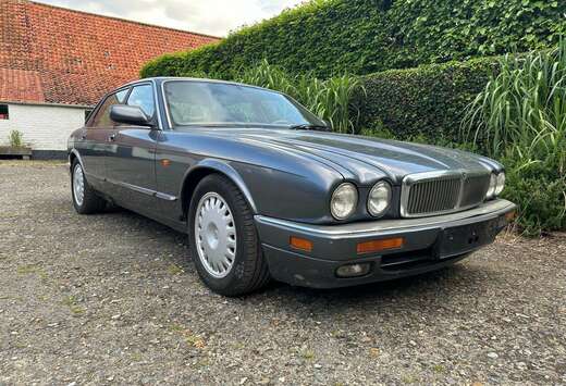 Jaguar XJ6 3.2 S