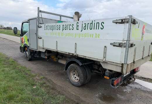 Nissan 2.5 dCi Intro (EU5)