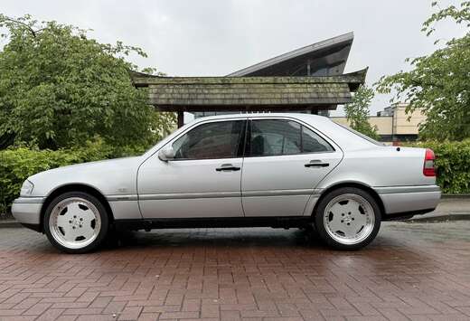 Mercedes-Benz Elegance