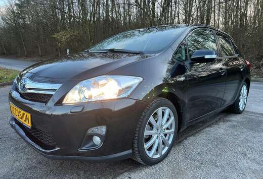 Toyota 1.8 Hybrid Executive Navi Camera Jante Cuir Al ...