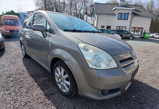 Toyota Corolla Verso 2.0 Turbo D4D 16v Linea Sol Pack