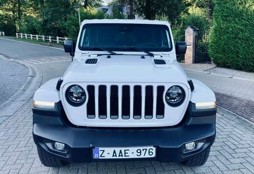 Jeep 2.0 TURBO , version unlimited , full options