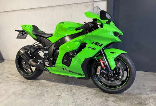 ZX10-RR exclusieve superbike
