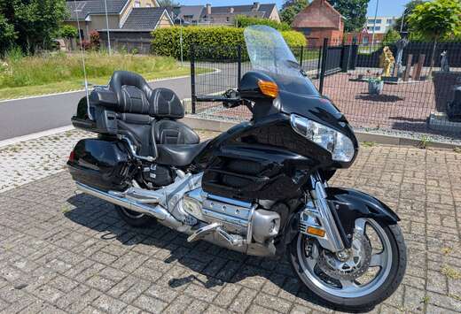 Honda 1800