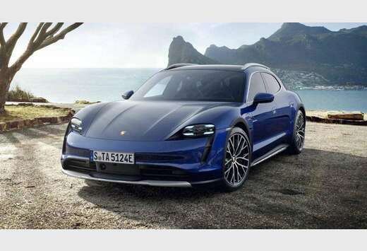 Porsche Taycan 4 Cross Turismo