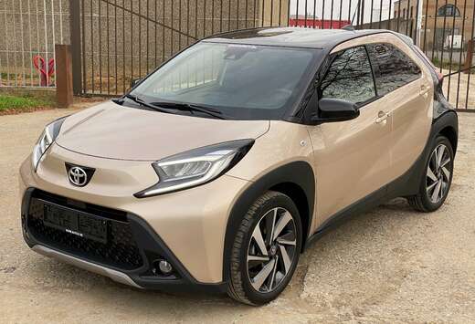 Toyota Aygo X 1.0i VVT-i X envy CVT automatique