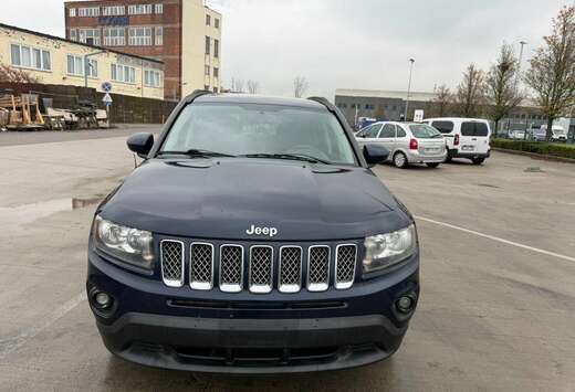 Jeep 2.4i  LimitedPlus