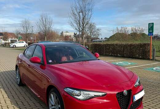 Alfa Romeo 2.0 T Sprint ATX (EU6D)