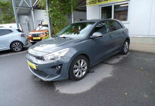 Kia 1.2 84cv Gris 01/21 58.828km Airco GPS Camera